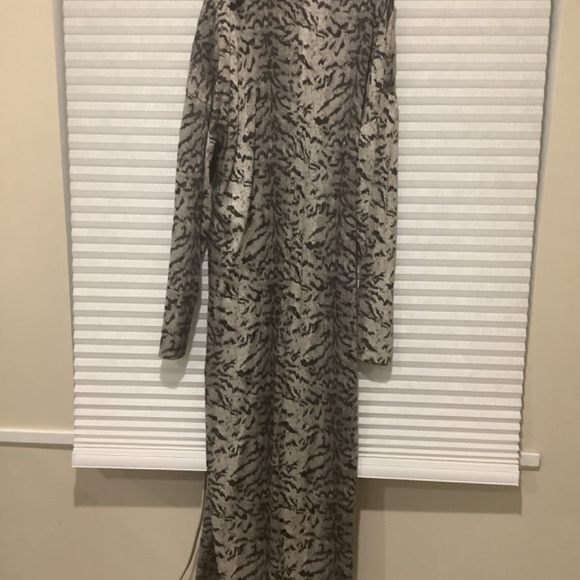 Zara zebra print dress - Picture 8 of 9